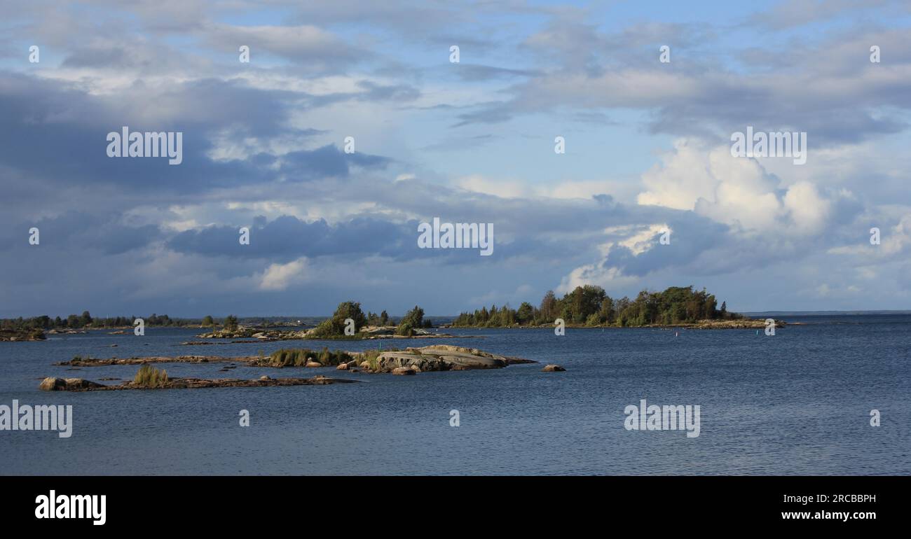 Rock formations and small islands. Lake Vanern seen from a place in Mellerud Stock Photo
