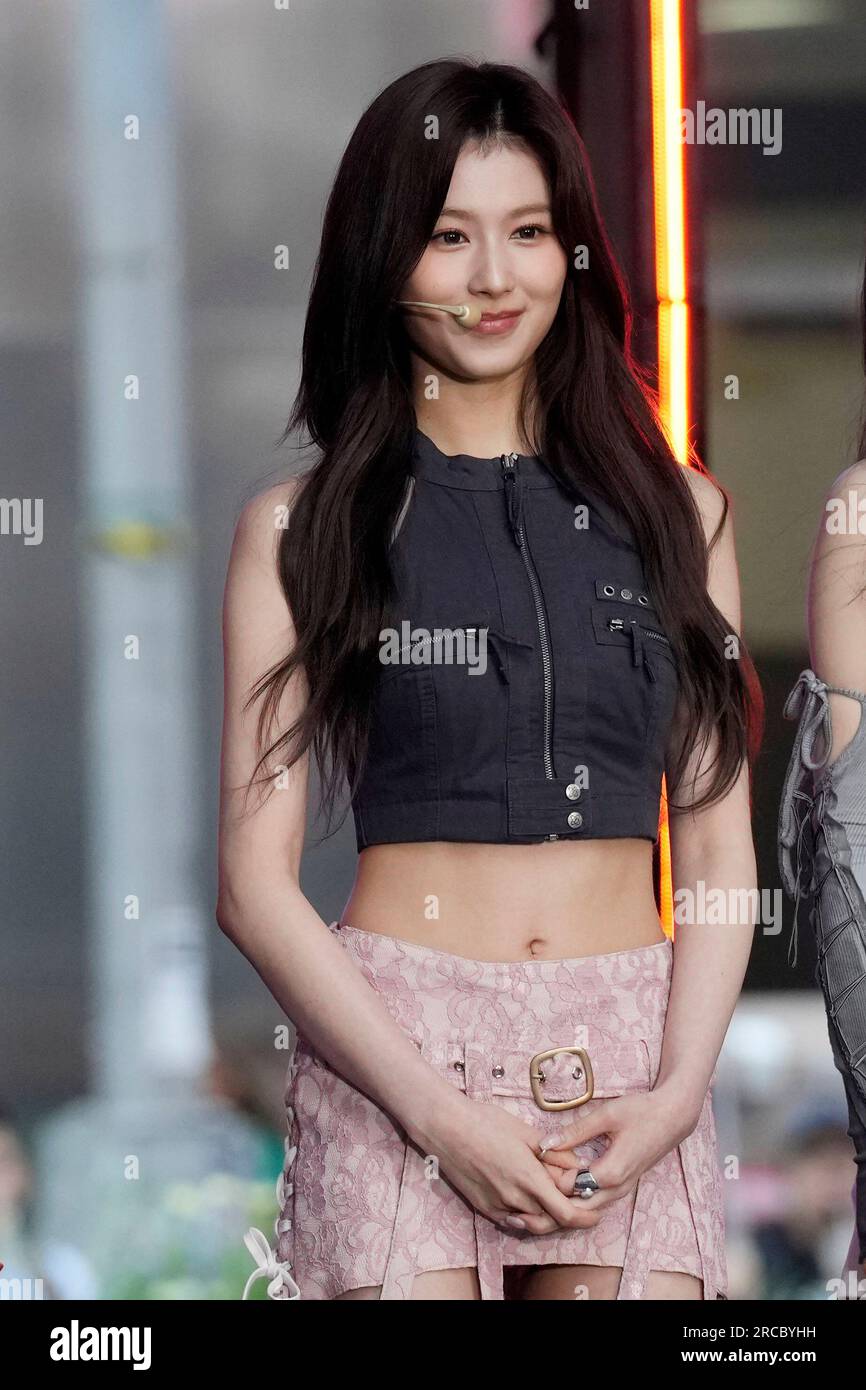 Sana from TWICE performs on NBC's 