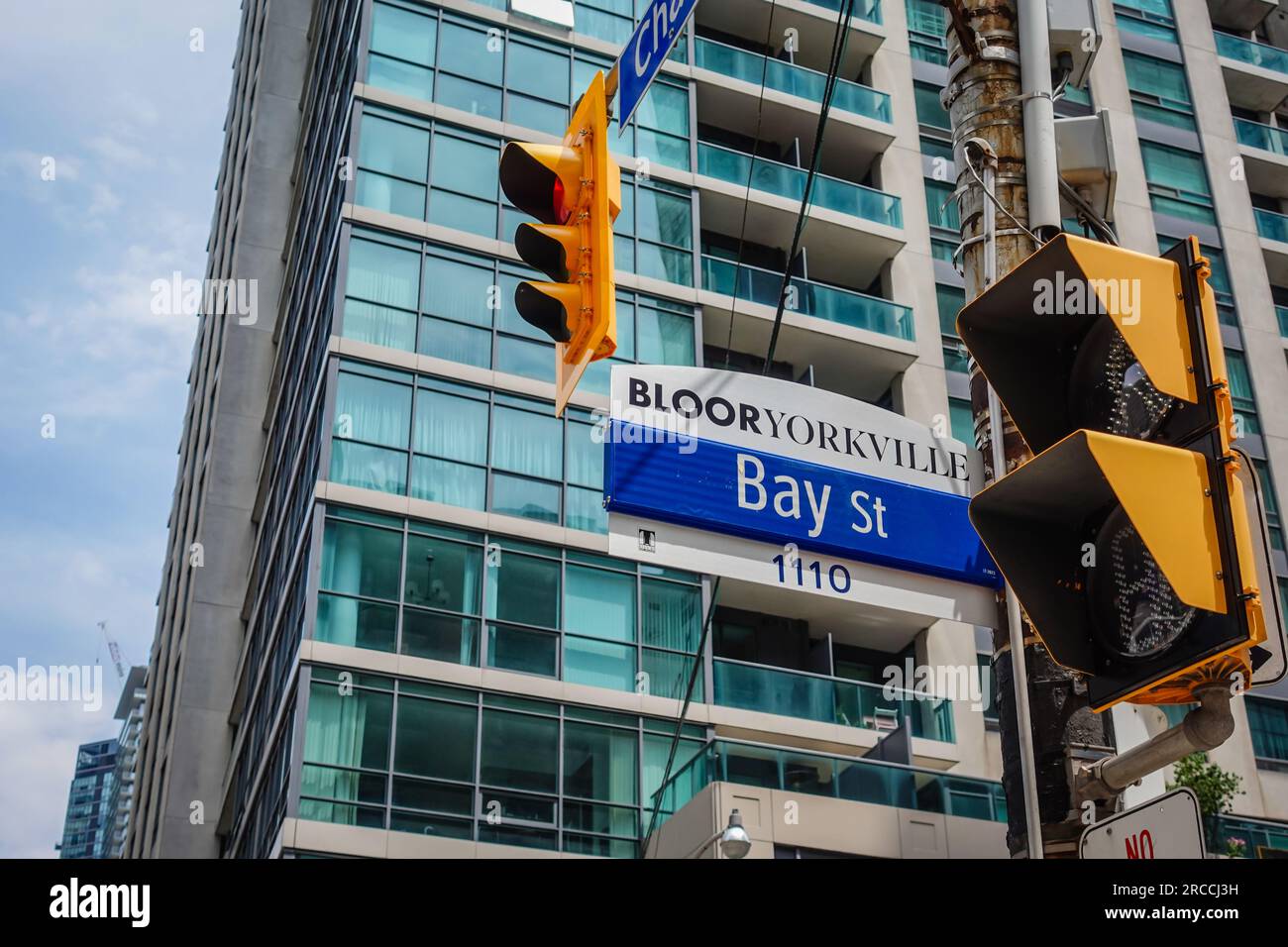 2,907 Bloor Street Stock Photos, High-Res Pictures, and Images