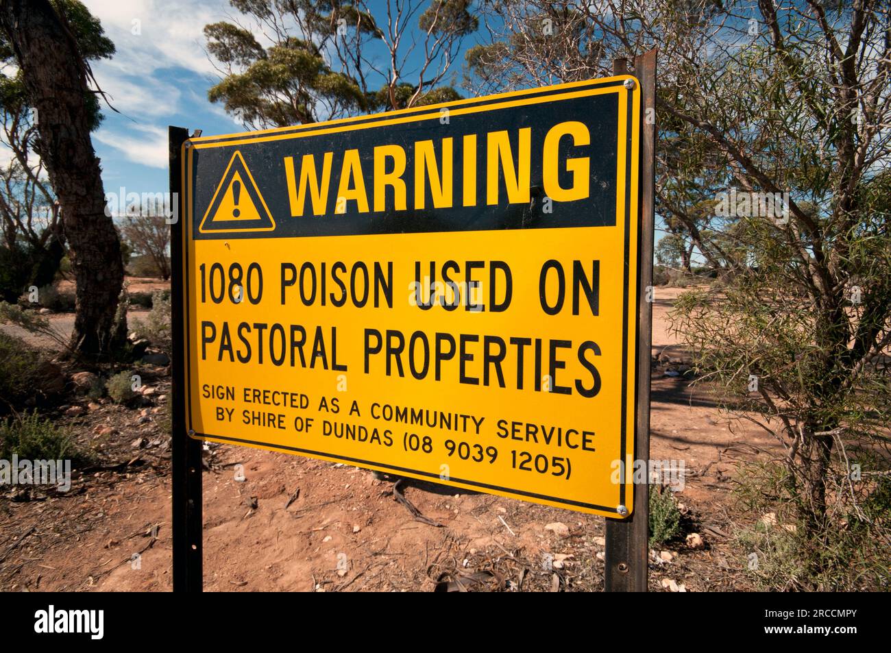 sign warning of the use of 1080 poison baits on farms Stock Photo