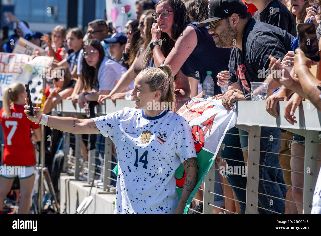 Anna karen hi-res stock photography and images - Alamy