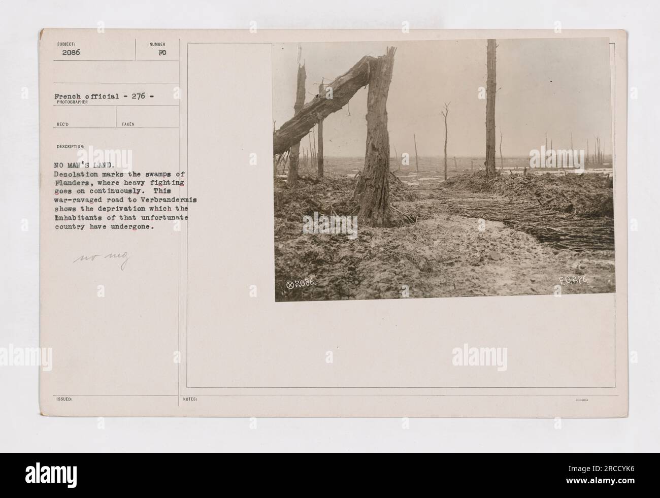 War ravaged road hi-res stock photography and images - Alamy