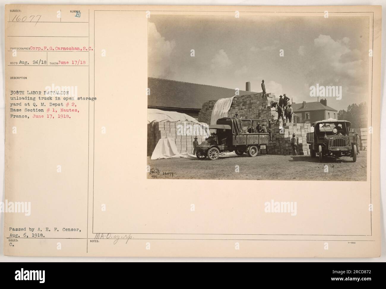 ｃ Q m truck hi-res stock photography and images - Alamy