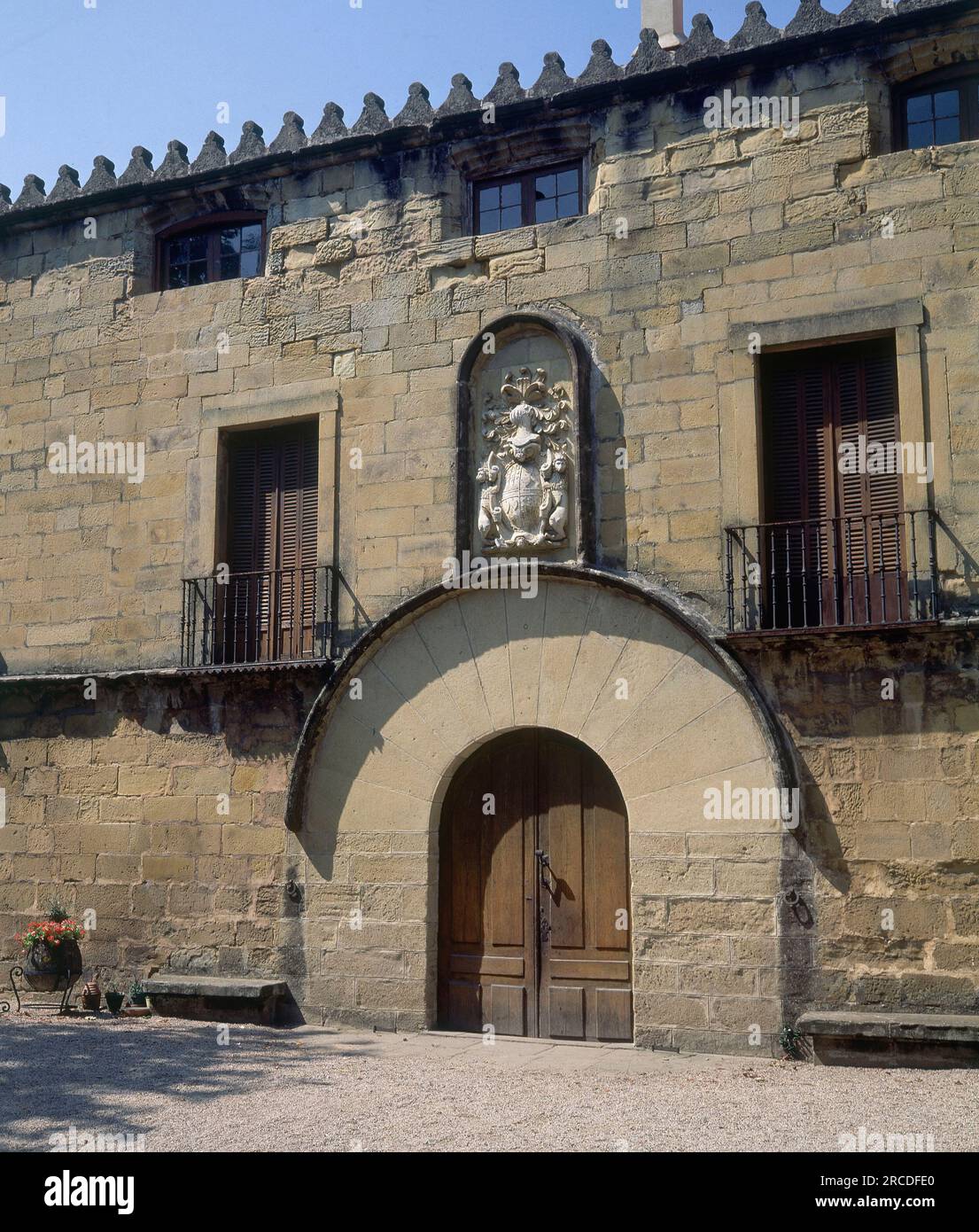 PALACIO DE LOS NARROS PUERTA FOTO AÑOS 80. Location PALACIO DE LOS
