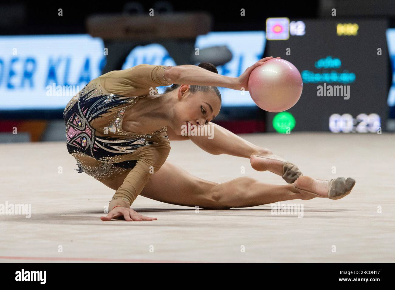 Julia STAVICKAJA, Bremen 1860, action ball gymnastics, rhythmic ...