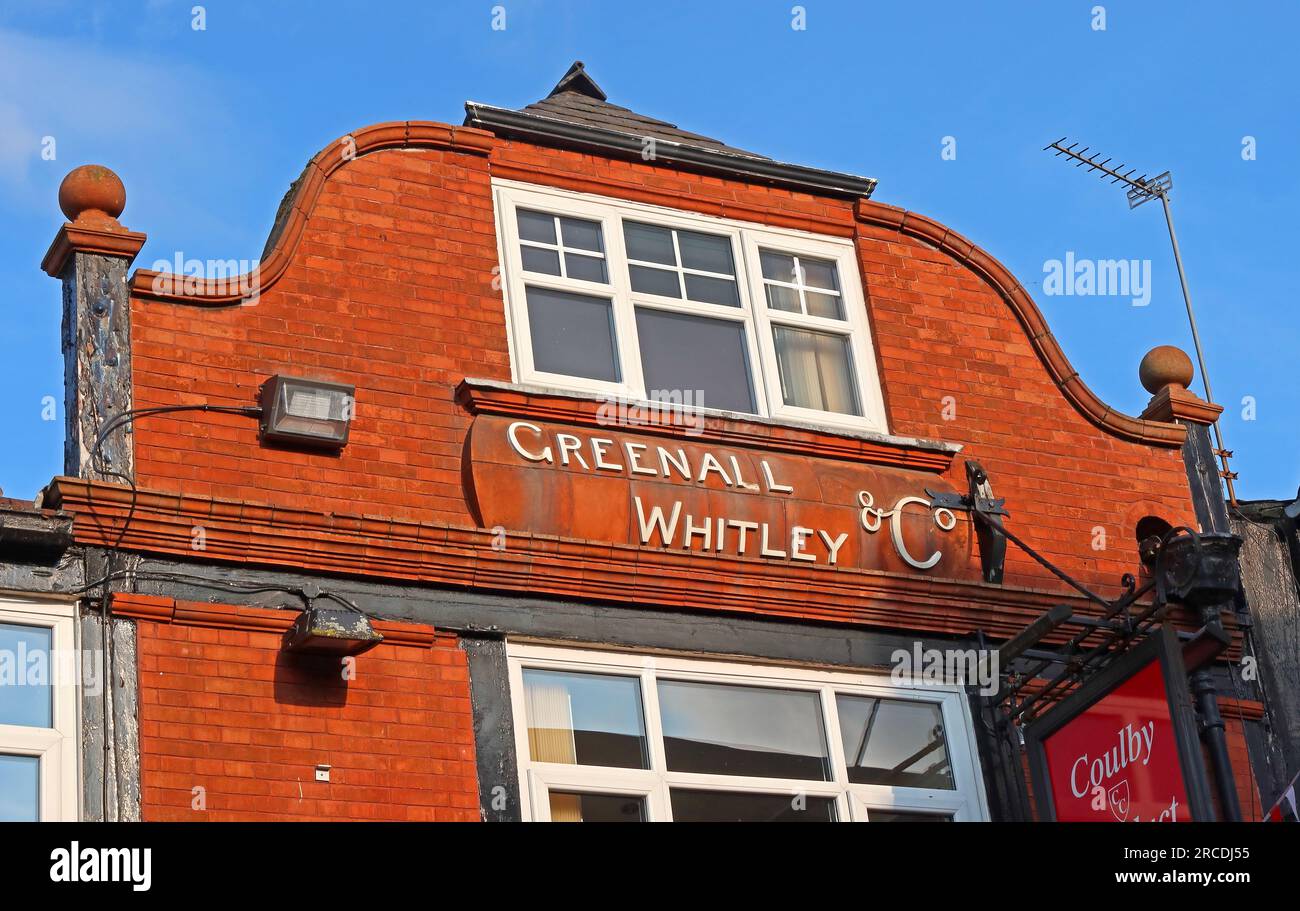The old Bee-Hive Inn, red-brick pub at 44 High Street, Northwich, Cheshire, UK, CW9 5BE, now an estate agents office Stock Photo