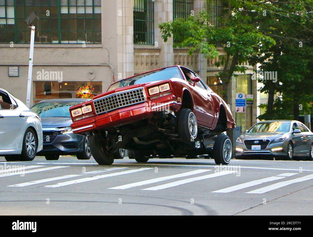 1980's Chevrolet Monte Carlo low rider dancing car with hydraulic