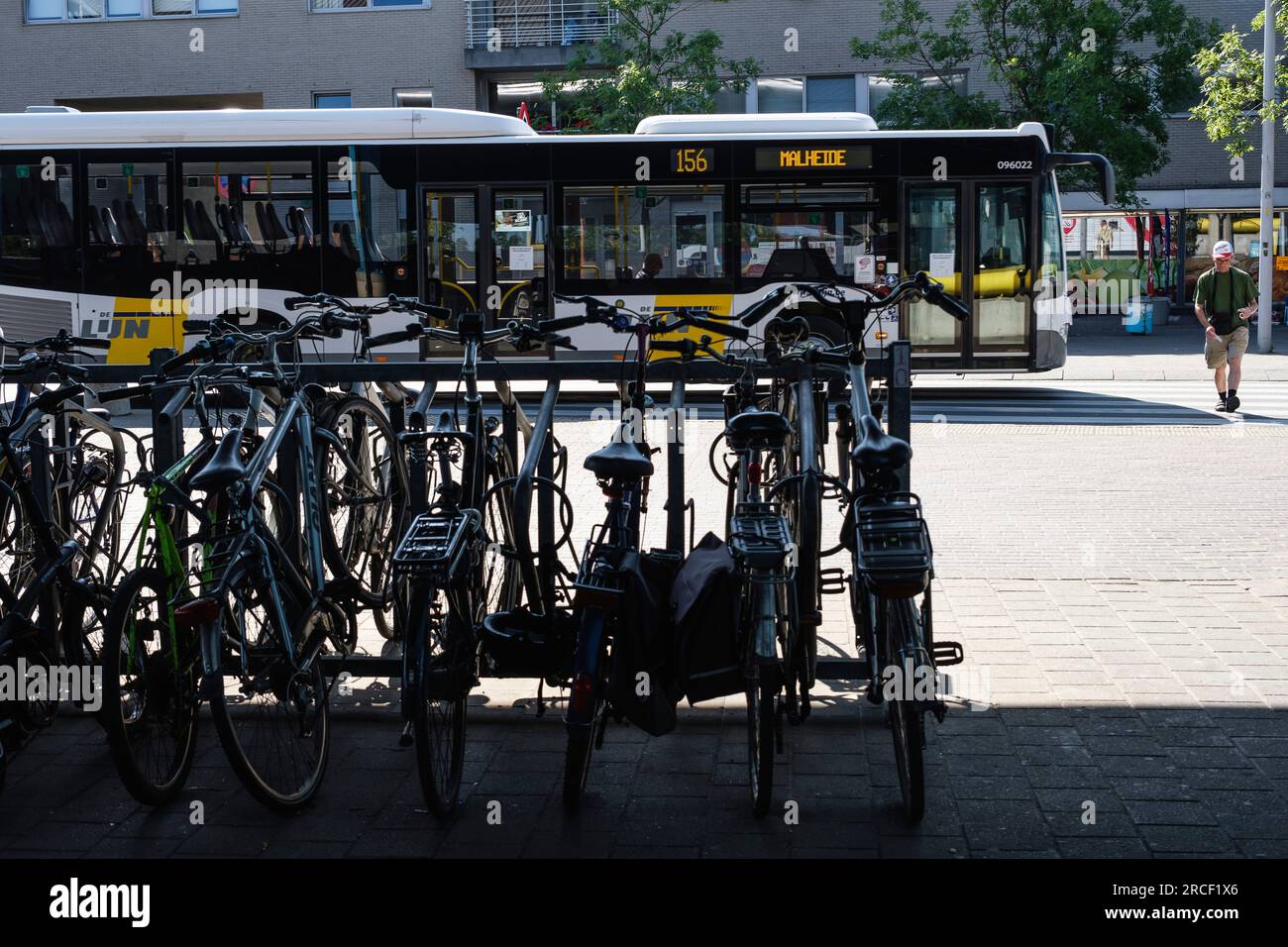 Velo gare hi res stock photography and images Alamy