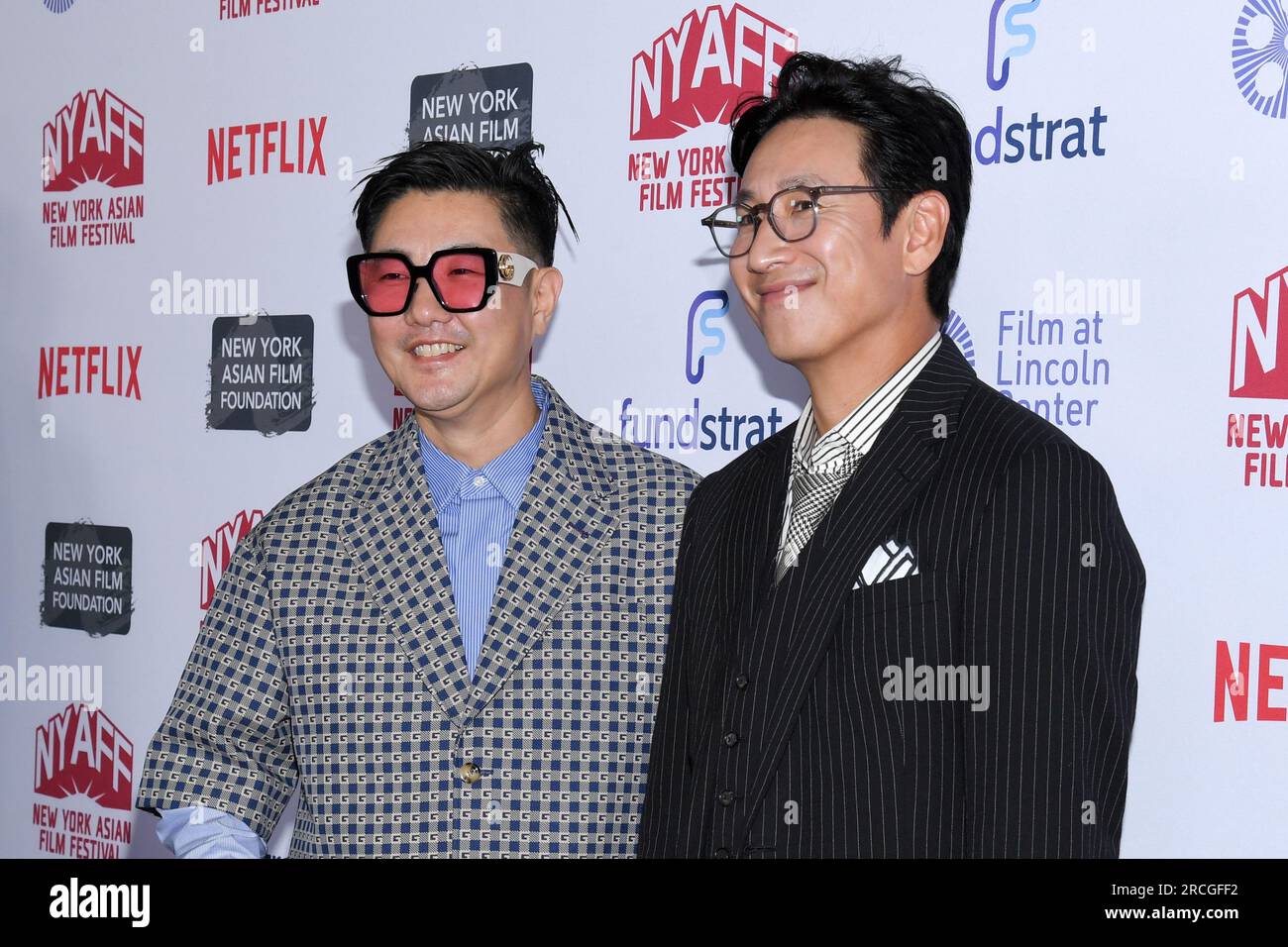 Lee won suk hi-res stock photography and images - Alamy