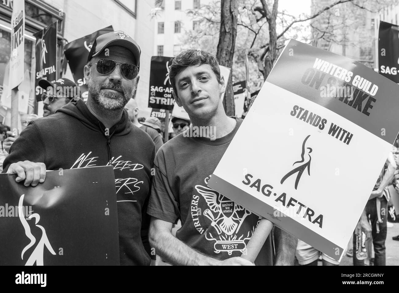 Jason Sudeikis and Alex Edelman joined members of Writers Guild of ...