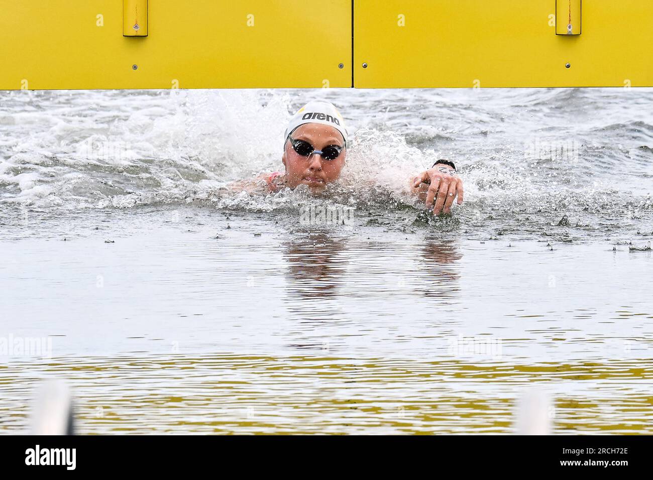 Fukuoka, Japan. 15th July, 2023. Leonie Beck of Germany competes in the 10km Women Final during the 20th World Aquatics Championships at the Seaside Momochi Beach Park in Fukuoka (Japan), July 15th, 2023. Credit: Insidefoto di andrea staccioli/Alamy Live News Stock Photo