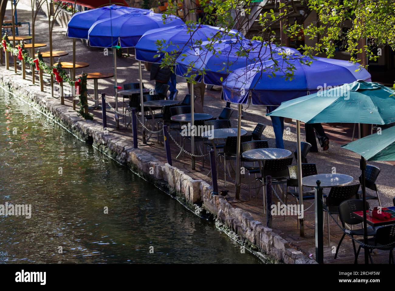 San antonio riverwalk umbrellas hi-res stock photography and images - Alamy