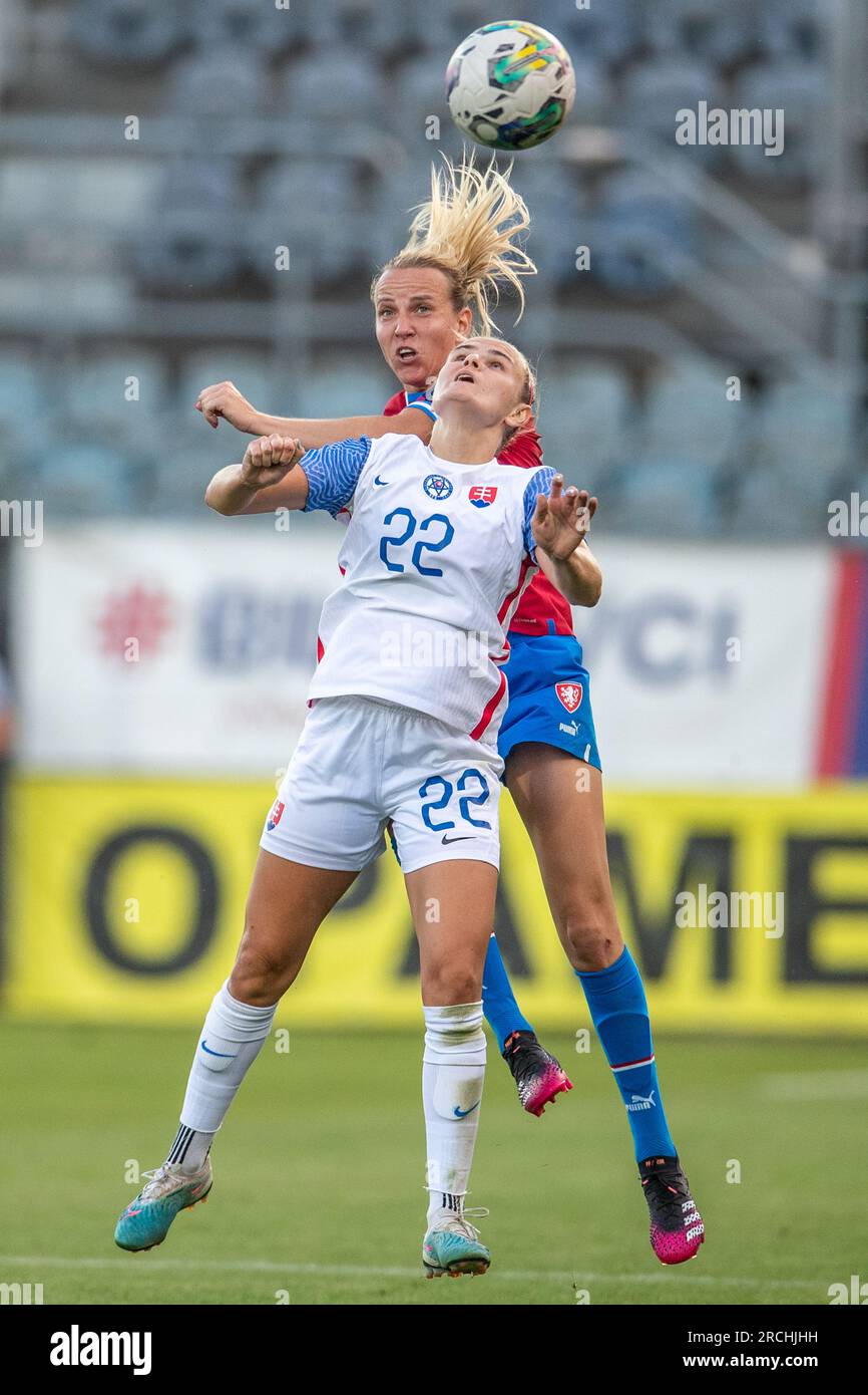 Kristyna Ruzickova of Slavia Praha challenges for the ball with