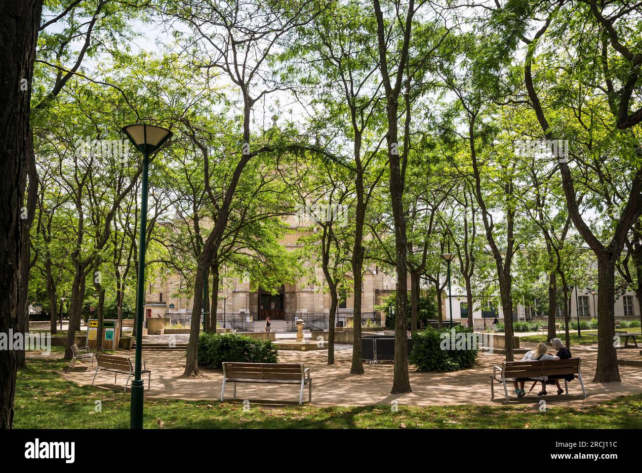 Square du Cardinal Wyszynski and Church of Our Lady of Labour,, Paris, France Stock Photo