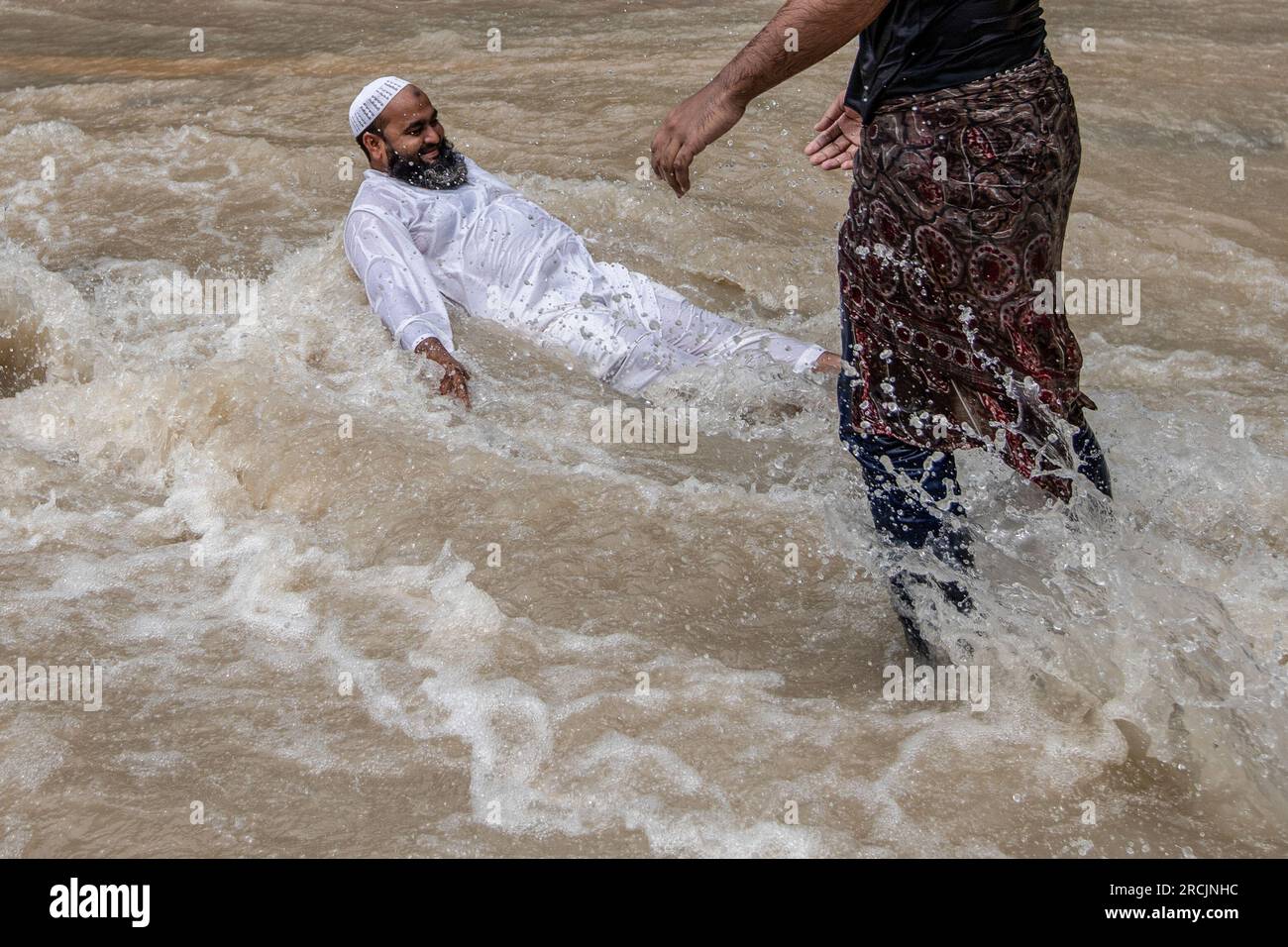 Yamuna water level rise hi-res stock photography and images - Alamy