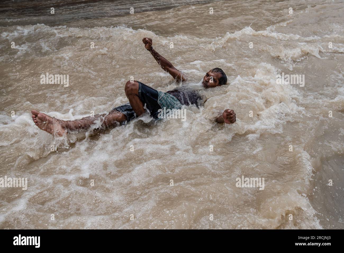Yamuna water level rise hi-res stock photography and images - Alamy