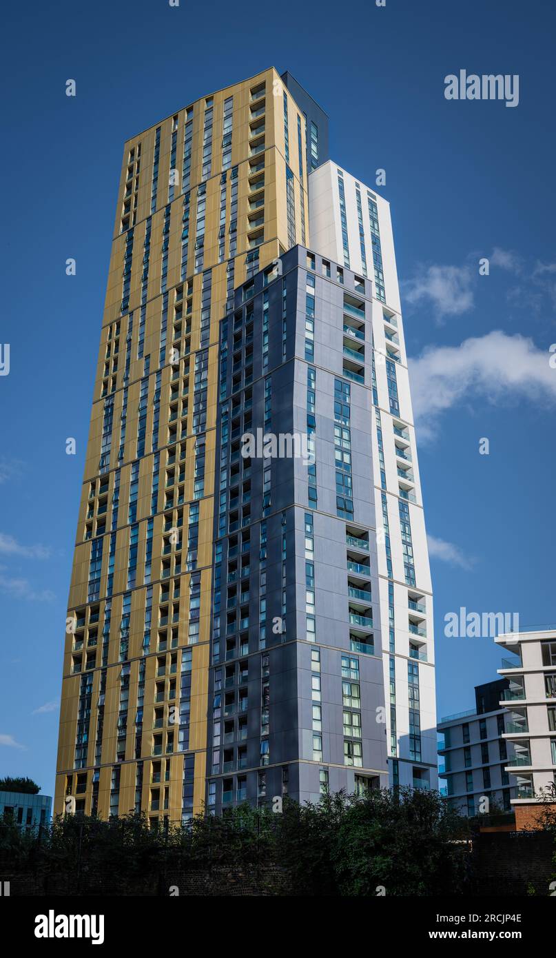Nine Elms, London, UK The Gladwin Tower, Nine Elms Point at 50