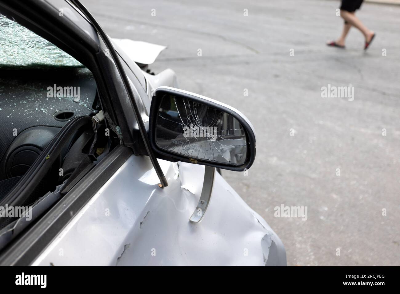 Car glass scratches hi-res stock photography and images - Alamy