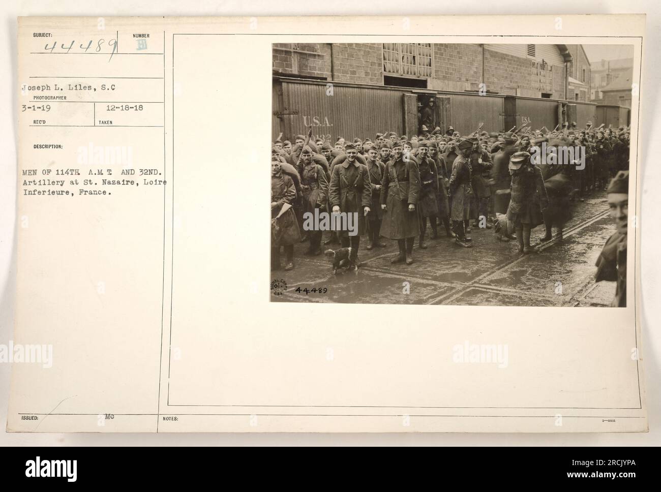 https://c8.alamy.com/comp/2RCJYPA/soldiers-from-the-114th-amt-and-32nd-artillery-are-pictured-in-st-nazaire-loire-inferieure-france-during-world-war-one-the-photograph-was-taken-by-joseph-l-liles-on-march-1-1919-2RCJYPA.jpg
