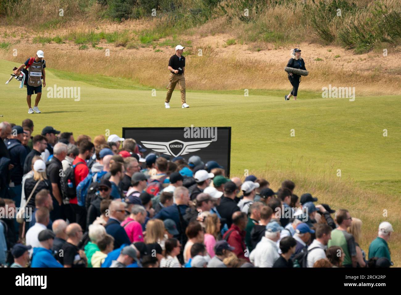 Golf british open spectators watch hi-res stock photography and images