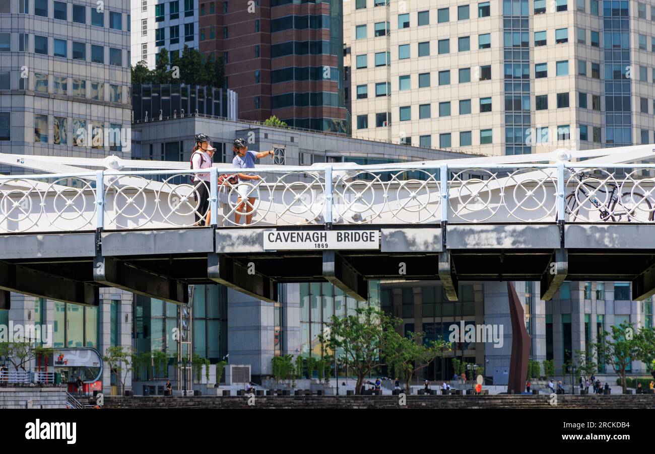 Cavenagh Bridge, Singapore Stock Photo