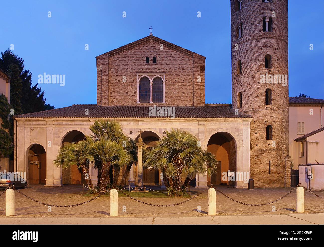 Basilica Of Sant’apollinare Nuovo Hi-res Stock Photography And Images 