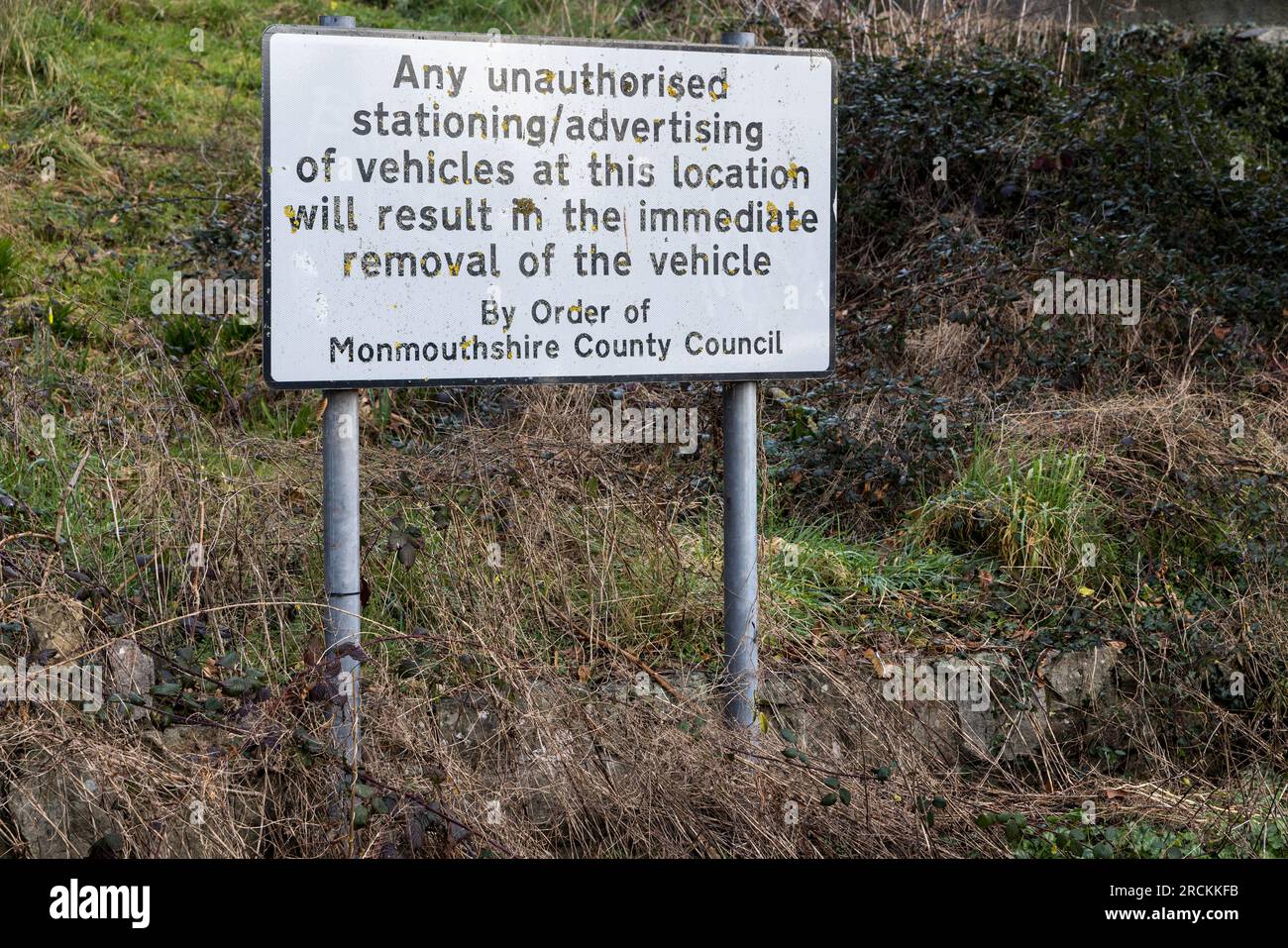 Restricted parking sign with warning, Abergavenny, Wales, UK Stock