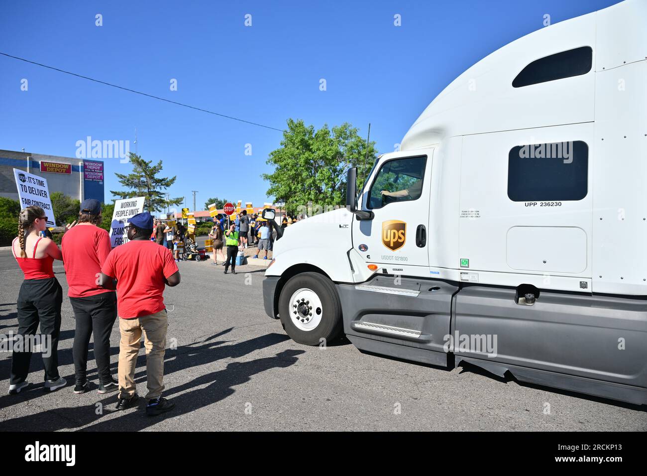 Albuquerque, United States. 15th July, 2023. A UPS semi truck leaves