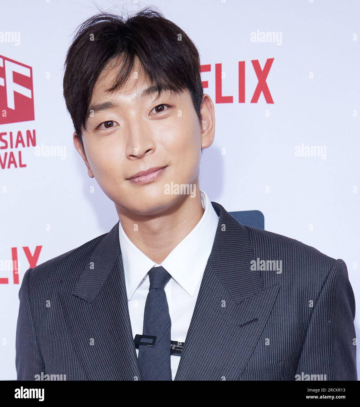 Jin woon hi-res stock photography and images - Alamy