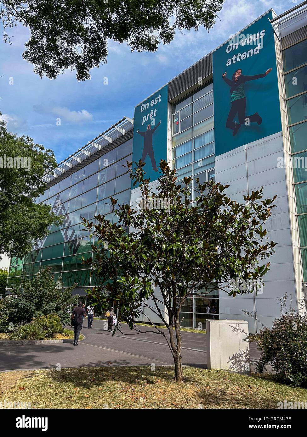 Ivy sur seine france hires stock photography and images Alamy