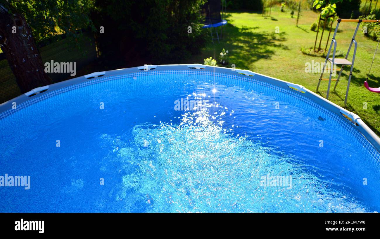 Swimming pool with metal frame for home and garden. Frame swimming pool ...