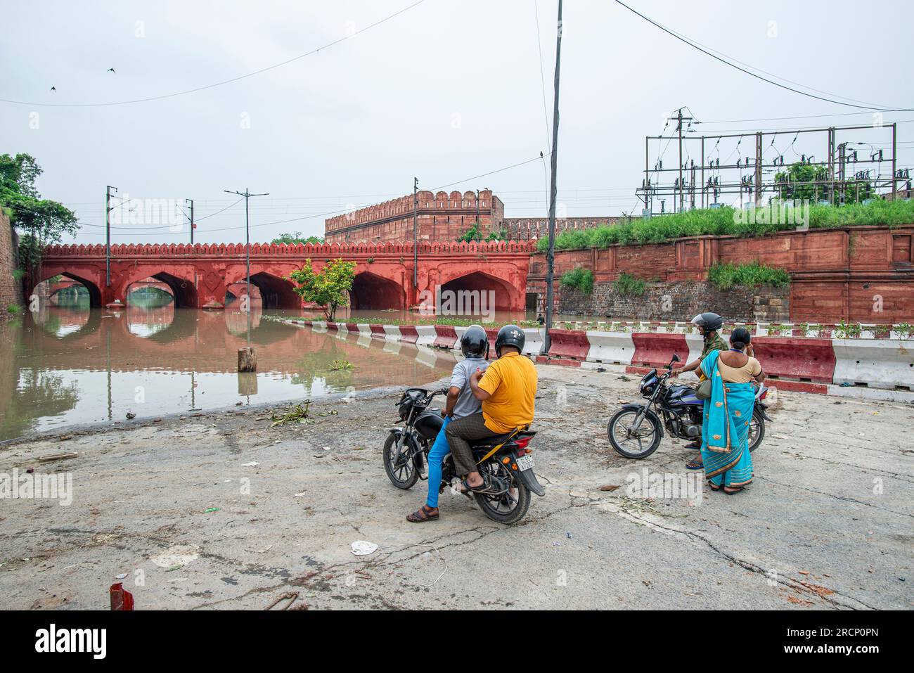 Delhi Floods Red Fort 2023 Hi Res Stock Photography And Images Alamy