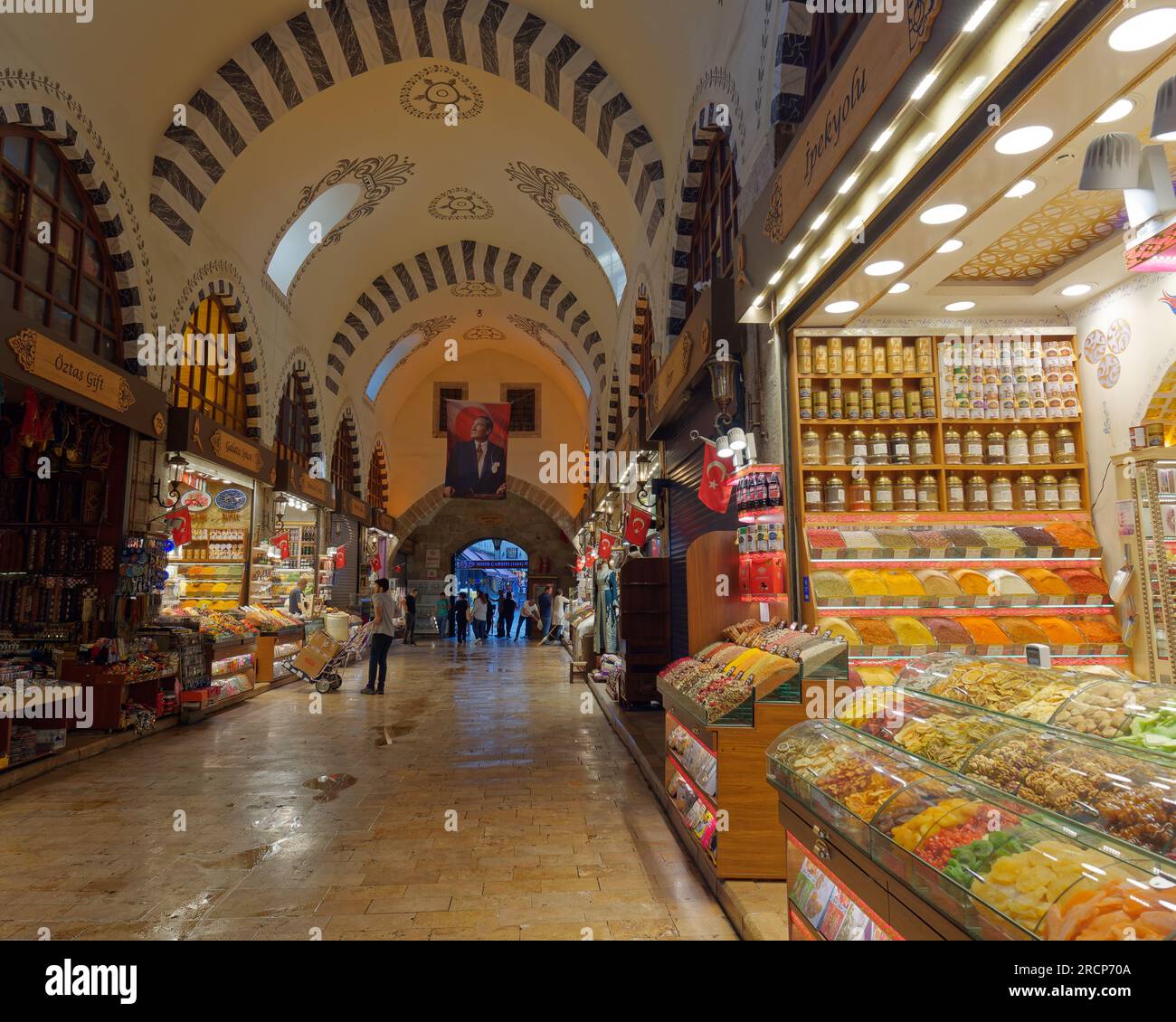 Interior of the Spice Bazaar (Mısır Çarşısı, meaning Egyptian Bazaar) in Istanbul, Turkey. Shops also selling tea, sweets and durkish delight. Stock Photo