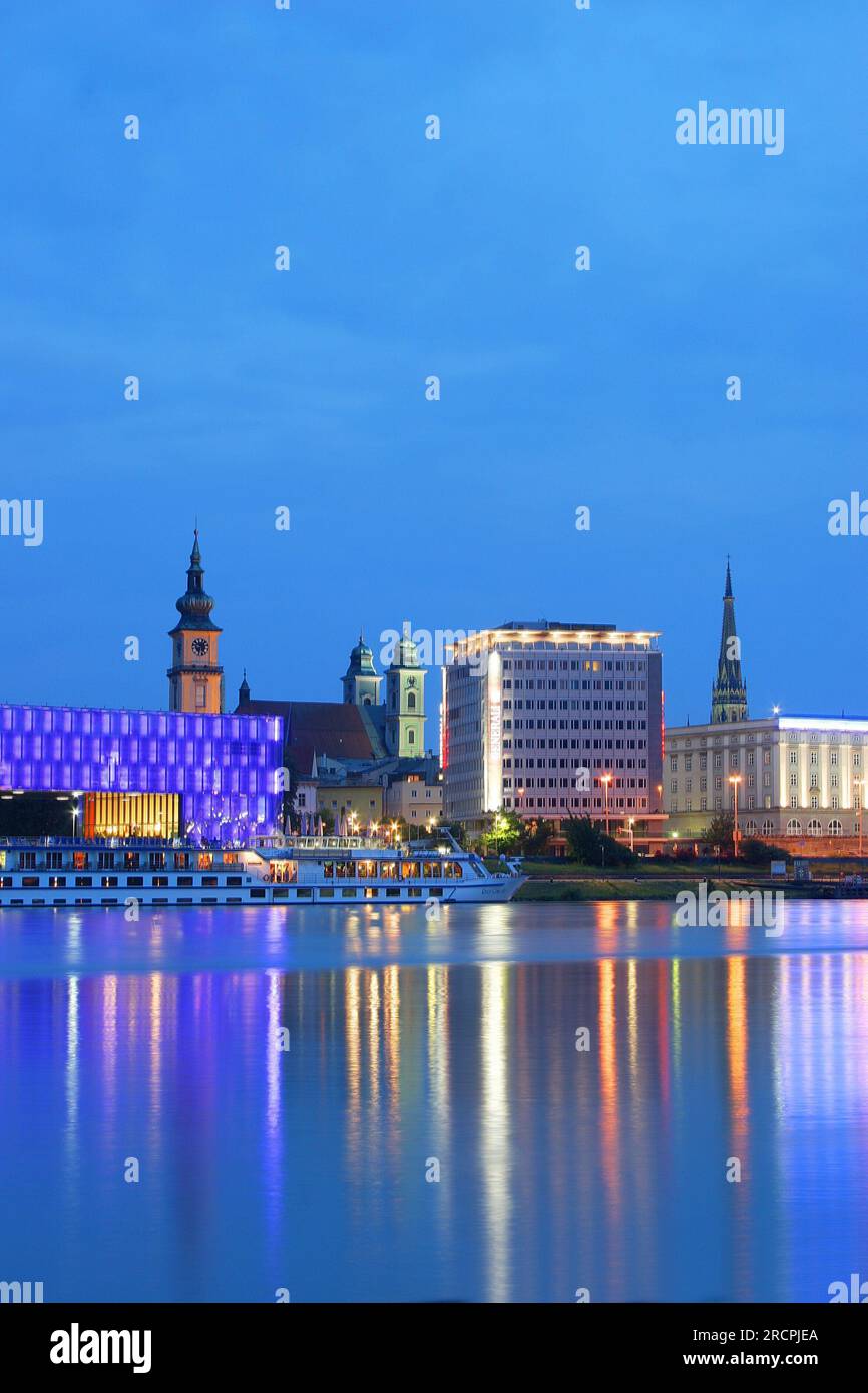 Linz upper austria city center hi-res stock photography and images - Alamy