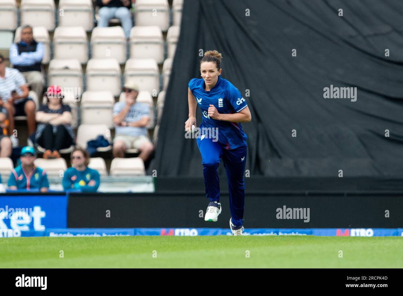 Southampton, UK. 16th July, 2023. Kate Cross (England) in action during the 2nd We Got Game ODI game of the Womens Ashes 2023 Series between England and Australia at The Ageas Bowl in Southampton, England. (Liam Asman/SPP) Credit: SPP Sport Press Photo. /Alamy Live News Stock Photo