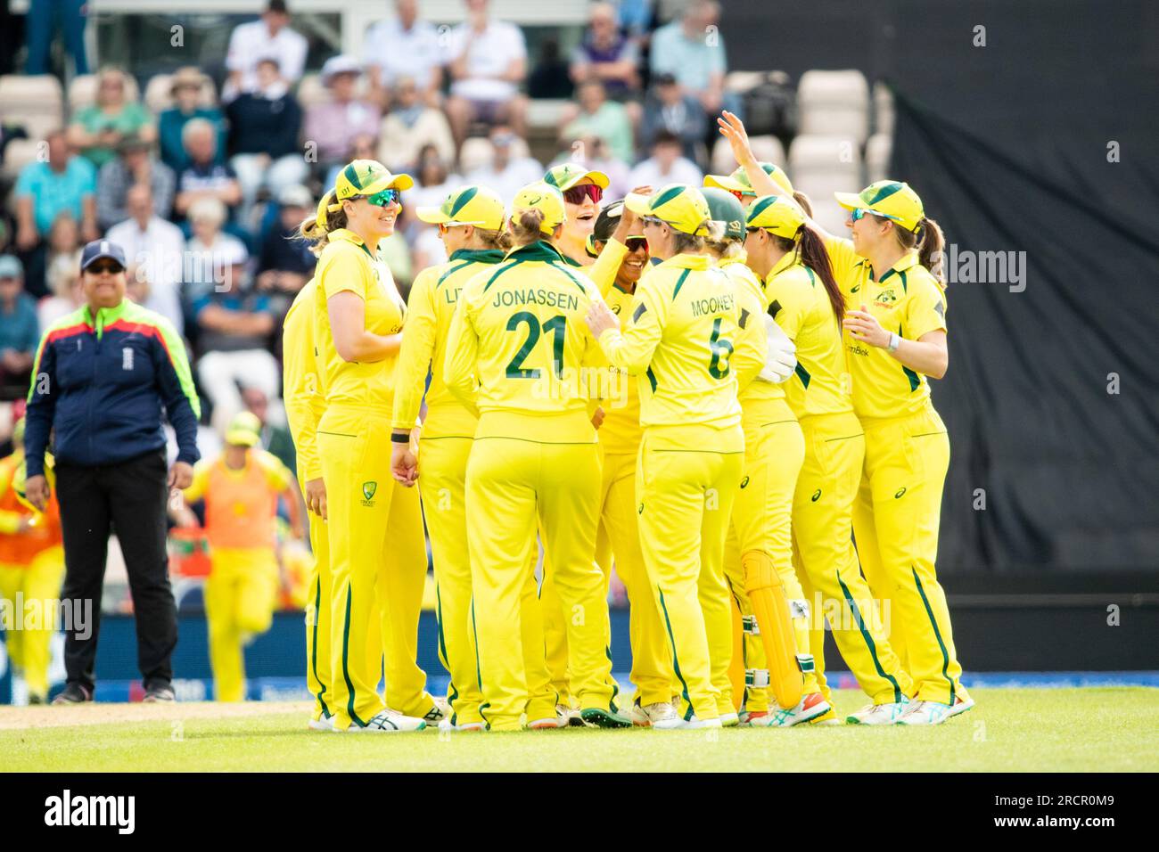 Southampton, UK. 16th July, 2023. Players of Australia celebrate the wicket LBW of Heather Knight (England) during the 2nd We Got Game ODI game of the Womens Ashes 2023 Series between England and Australia at The Ageas Bowl in Southampton, England. (Liam Asman/SPP) Credit: SPP Sport Press Photo. /Alamy Live News Stock Photo