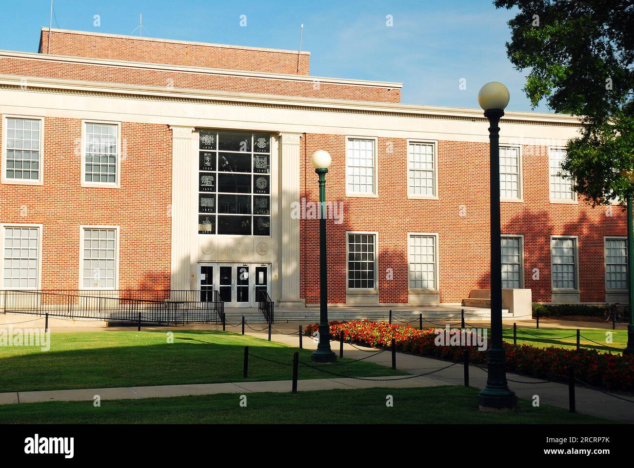 The JD Williams Library on the campus of the University of Mississippi