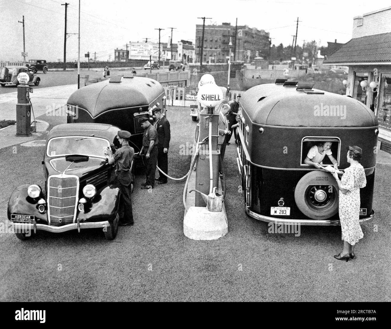 Historical trailers hires stock photography and images Alamy