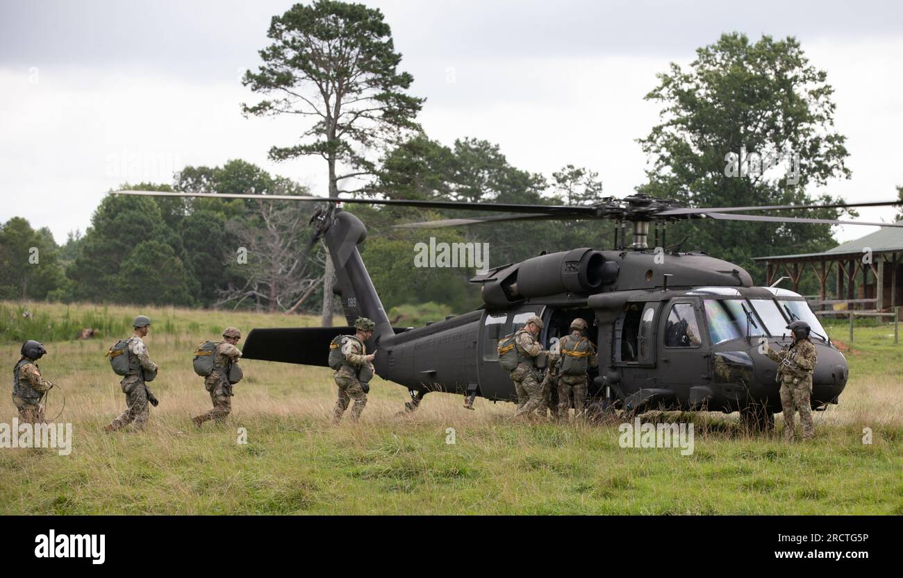 5th ranger training battalion hi-res stock photography and images - Alamy