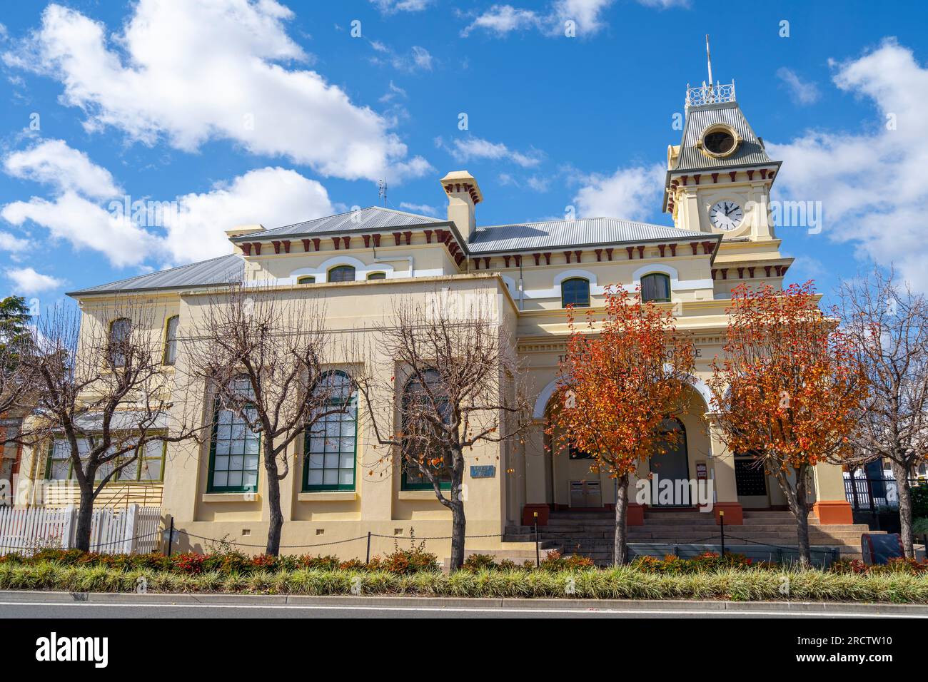 Historic Tenterfield Post Office and Quarters Building, Rouse Street