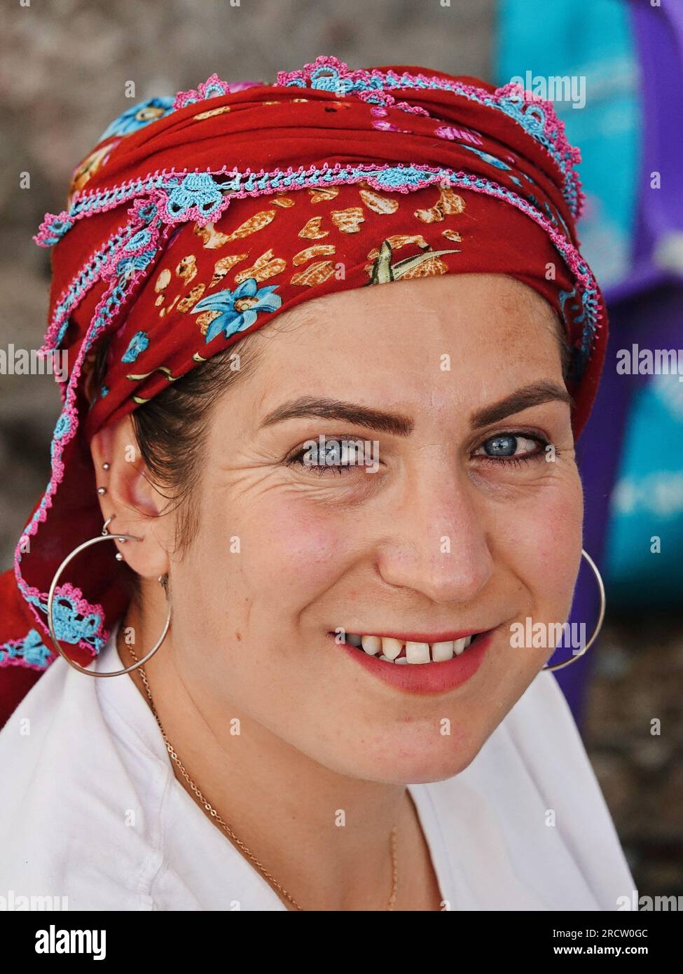 Woman attending a concert hi-res stock photography and images - Alamy