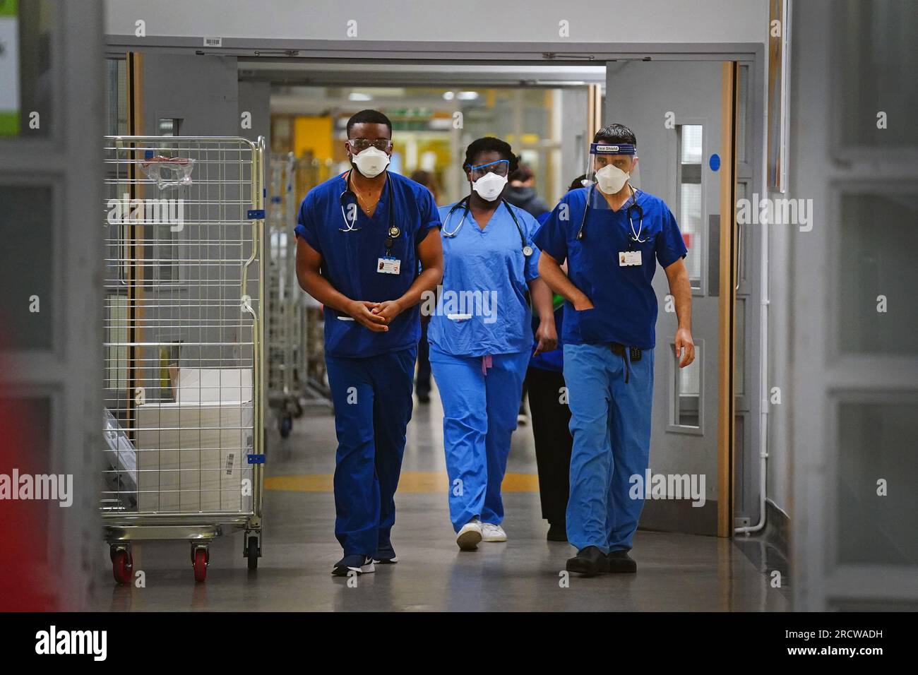 Masks healthcare settings hires stock photography and images Alamy