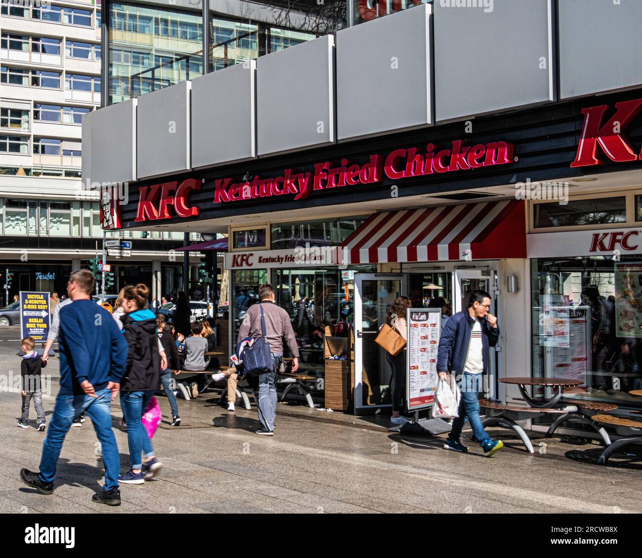 Kfc in europa centre hires stock photography and images Alamy