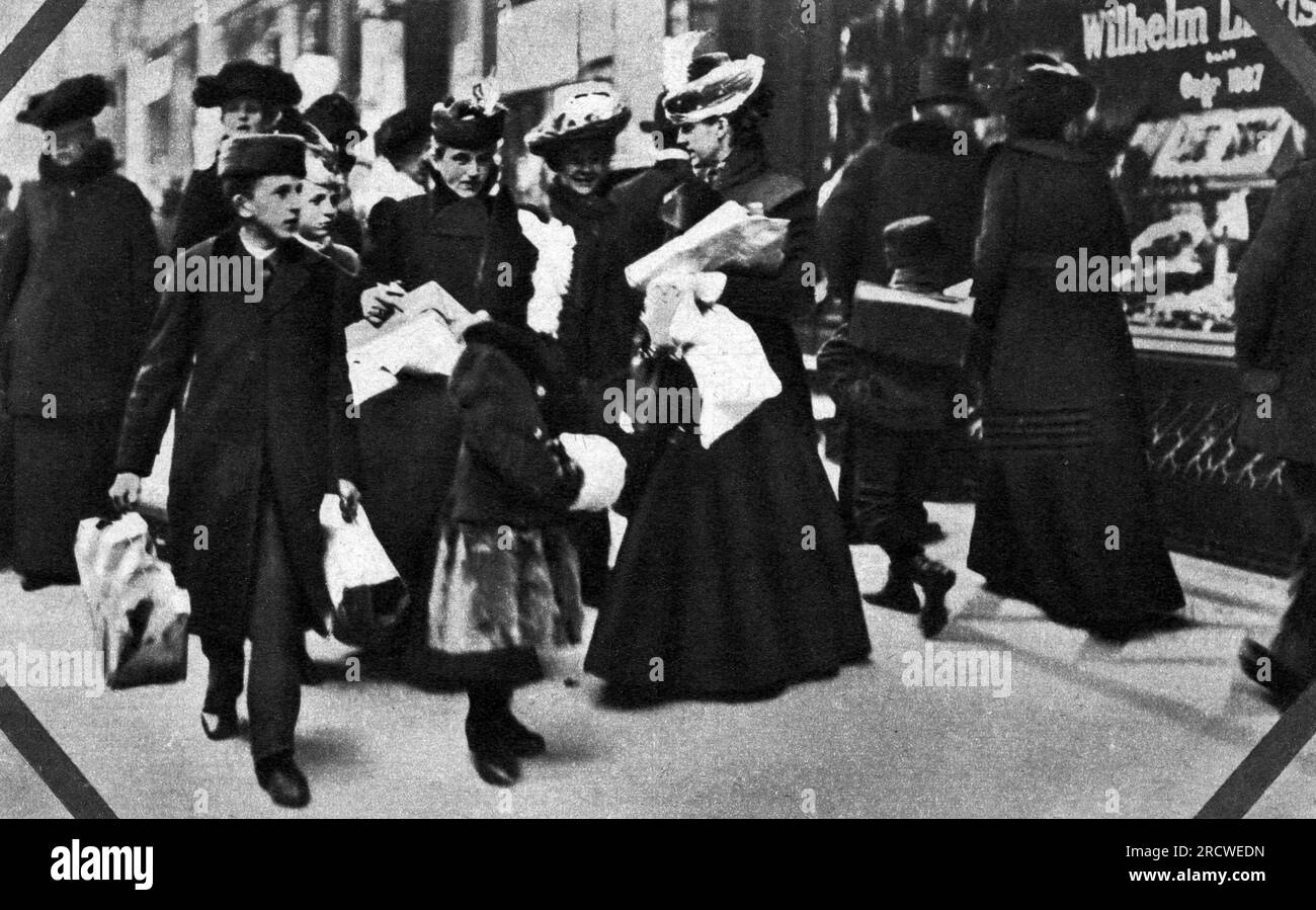 Christmas, shopping / presents, Christmas shopping, Germany, 1907