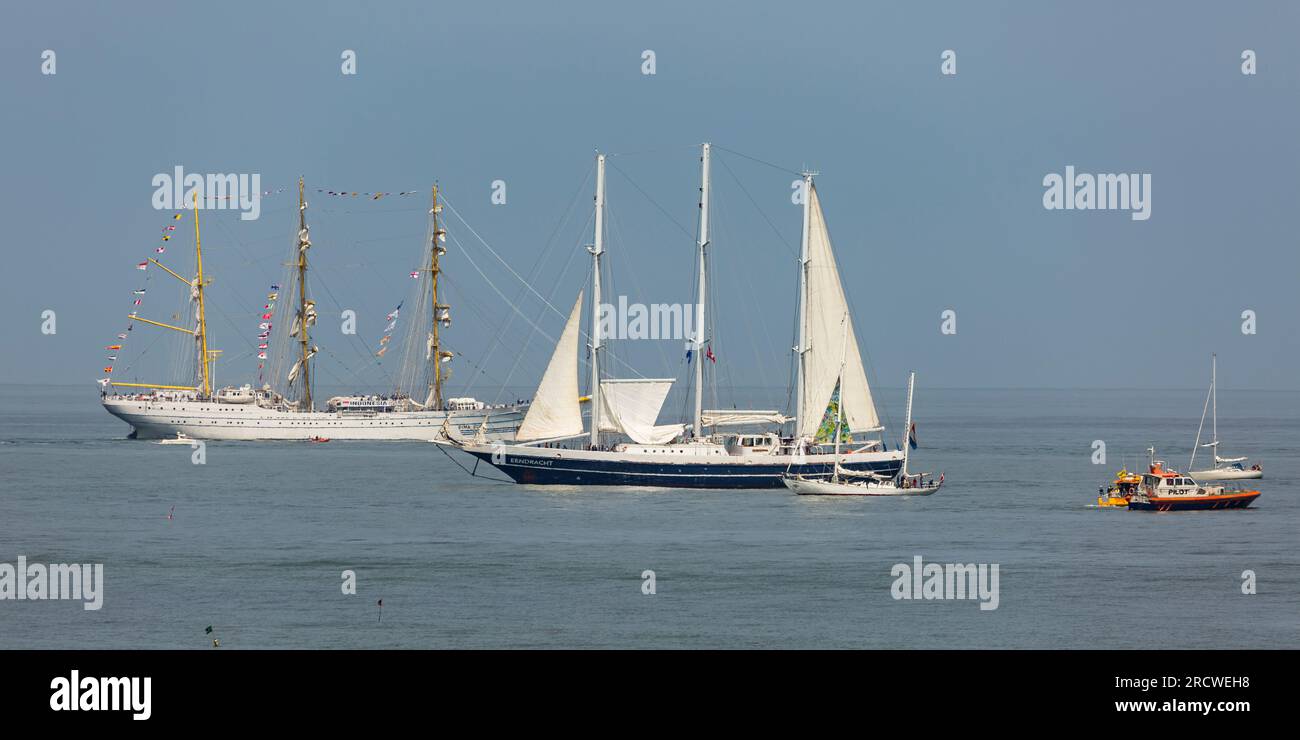 Ts royalist tall ships race hi-res stock photography and images - Alamy