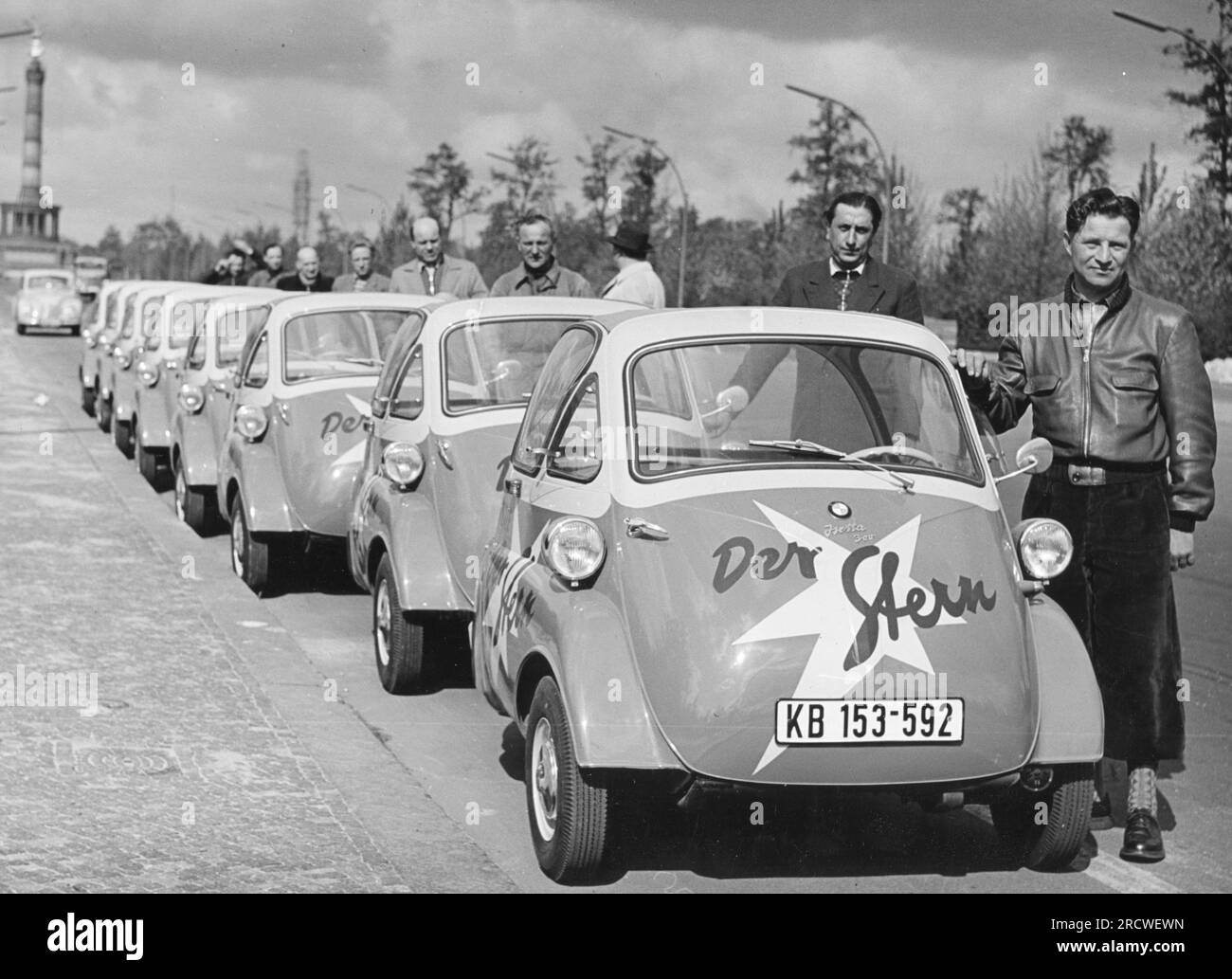 transport / transportation, cars, BMW 300 Isetta, vehicles of the magazine Stern, Berlin, 1955 / 1956, ADDITIONAL-RIGHTS-CLEARANCE-INFO-NOT-AVAILABLE Stock Photo