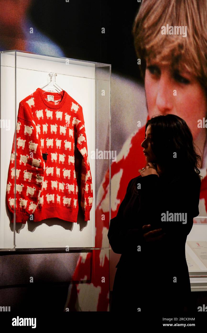 nezha-bernoussi-marketing-and-communication-associate-at-sotheby-s