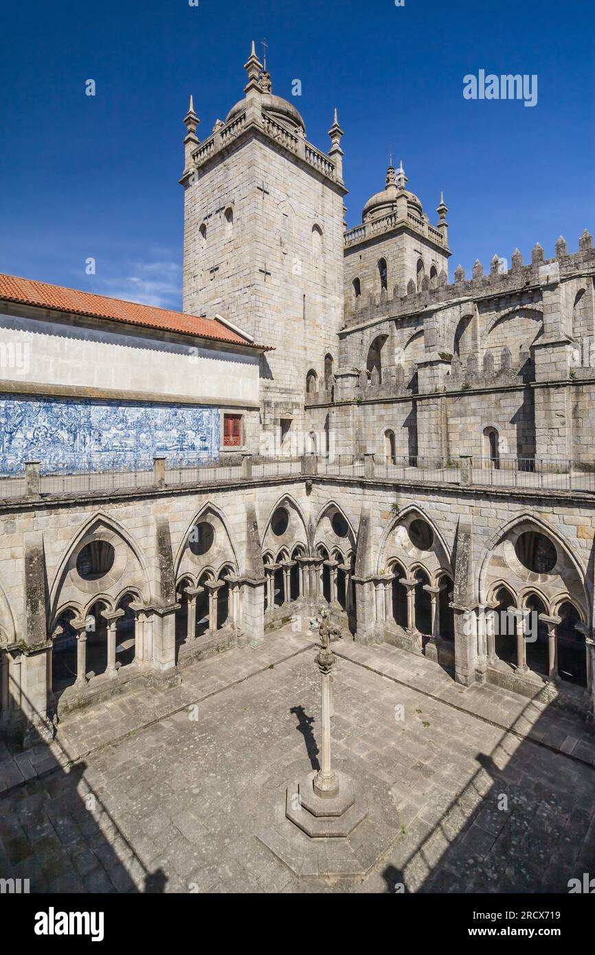 Gothic Cloister of the Cathedral of Porto, Portugal. Stock Photo