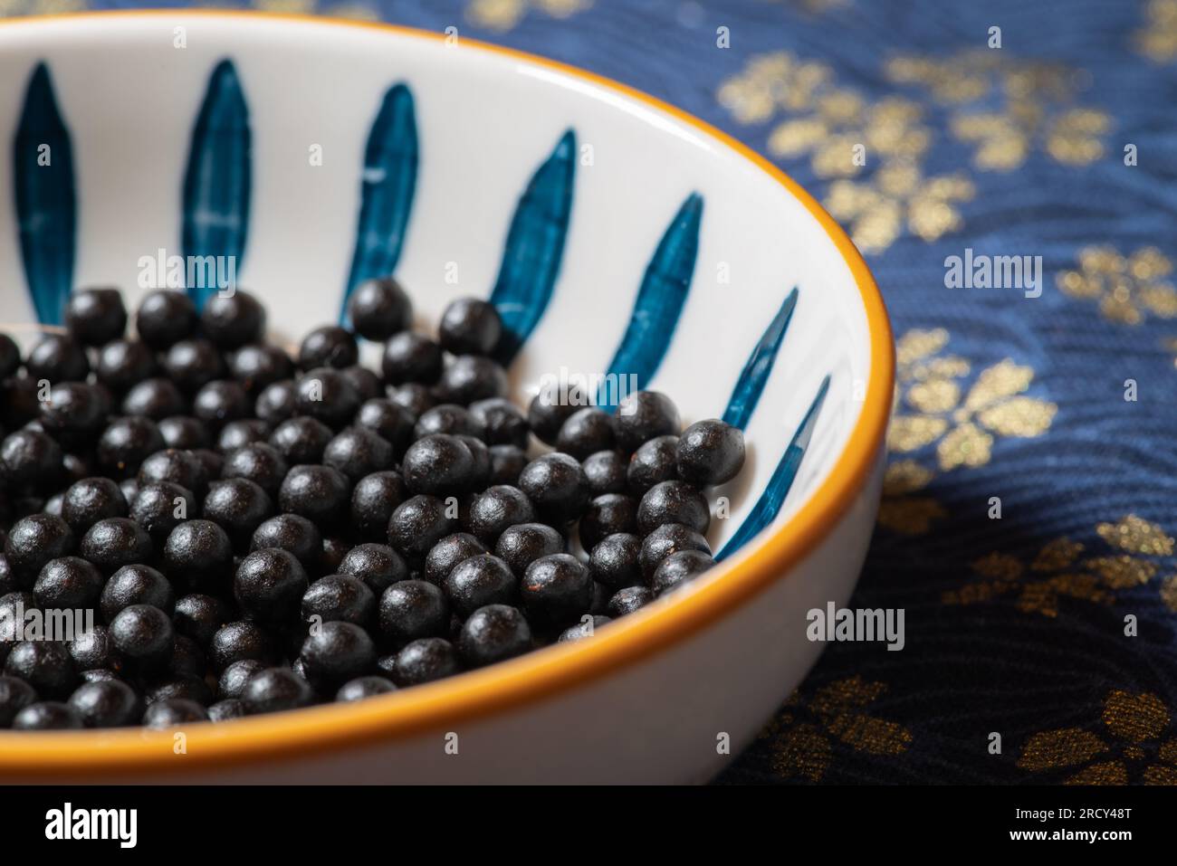 Chinese herbal patent medicine pills,Traditional Chinese medicine (TCM