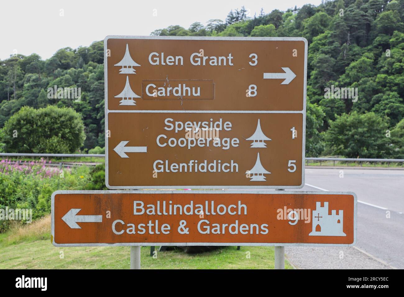 Whisky trail sign for Glen Grant, Cardhu and Glenfiddich distilleries Craigellachie Moray Scotland  July 2023 Stock Photo